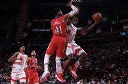 英雄联盟总决赛时间-包含火箭苦战太阳，勇士站上榜首宝座的词条