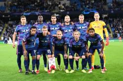 英雄联盟总决赛2025-莱比锡红牛逆转勒沃库森，卡瓦哈尔状态火热