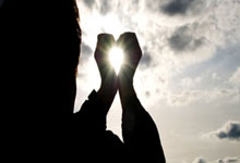 当紫金军团遇上日耳曼战车：一场改写体育商业版图的跨界烽烟