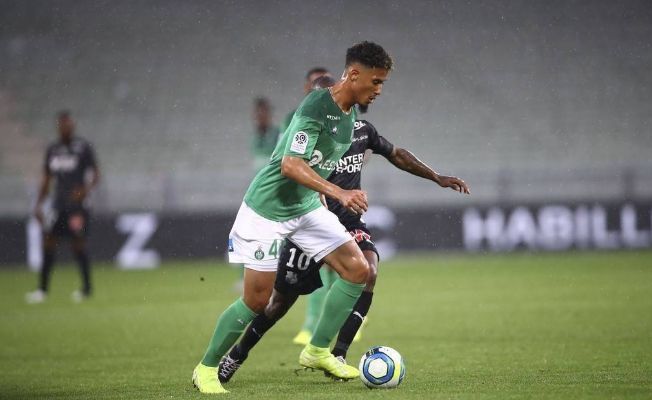 关于圣埃蒂安迎来三连胜:青年队表现出色的信息 关于圣埃蒂安迎来三连胜:青年队表现出色的信息