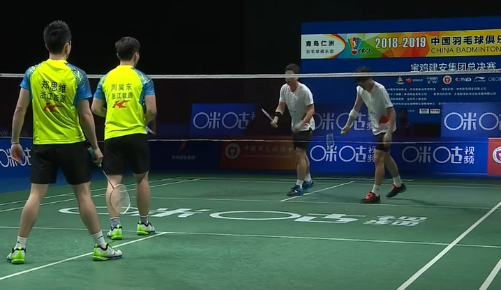 中国队鏖战日本队，郑思维扛起全队