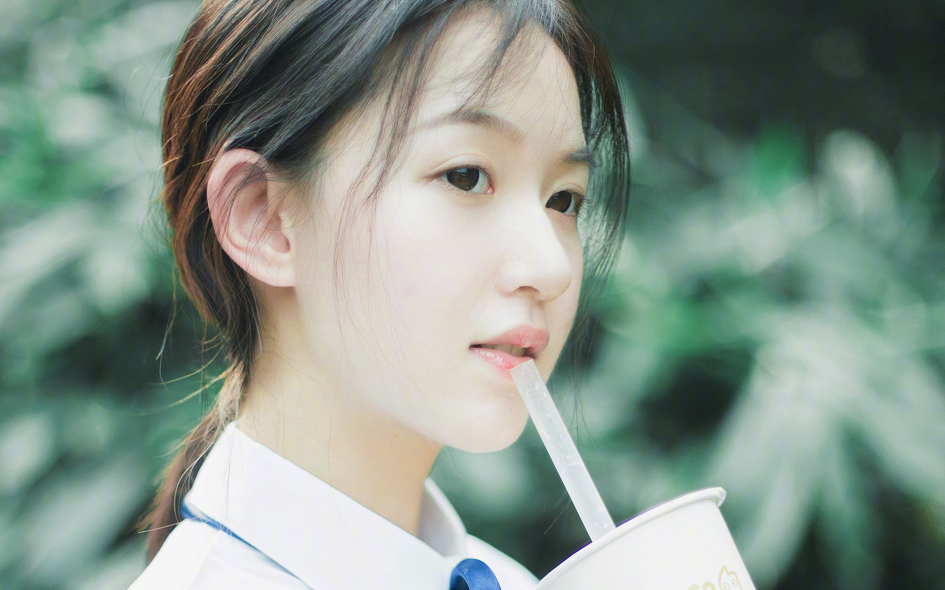 破冰者阿尔瓦雷斯，在伊斯坦布尔寒夜点燃两大洲的赛场