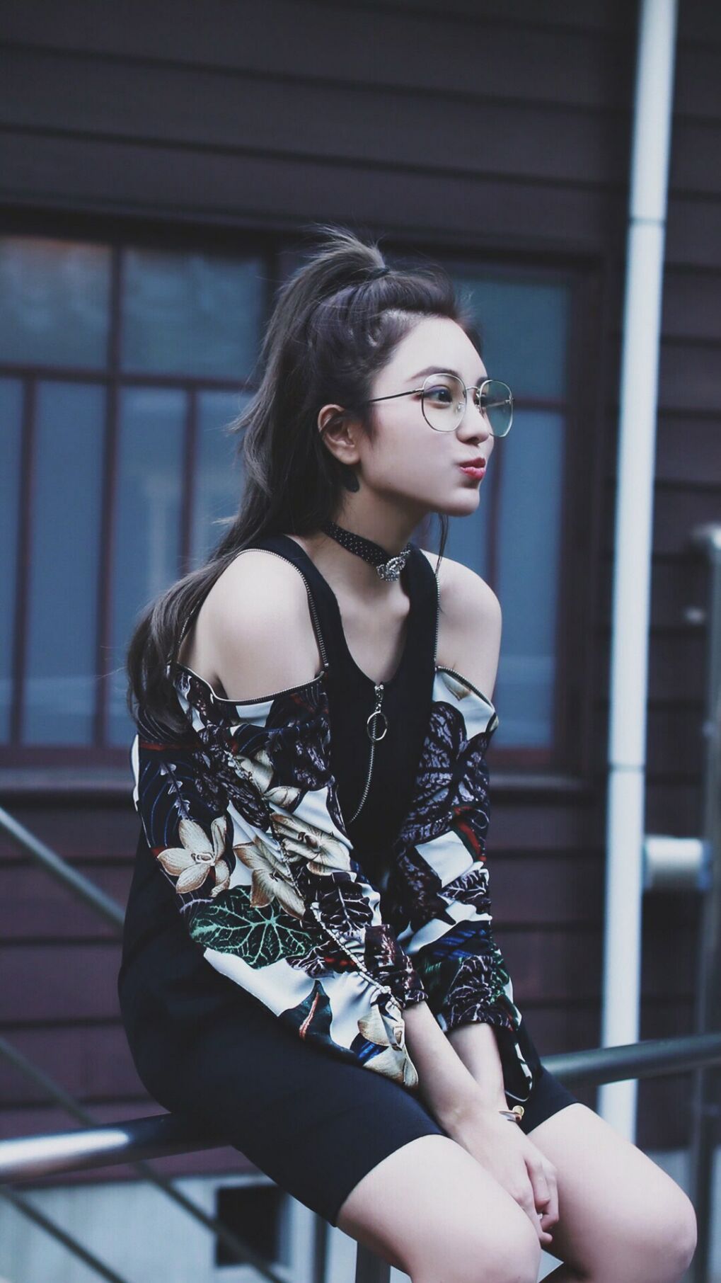 方寸间的爆发,巴雷拉在霓虹深渊中改写剧本