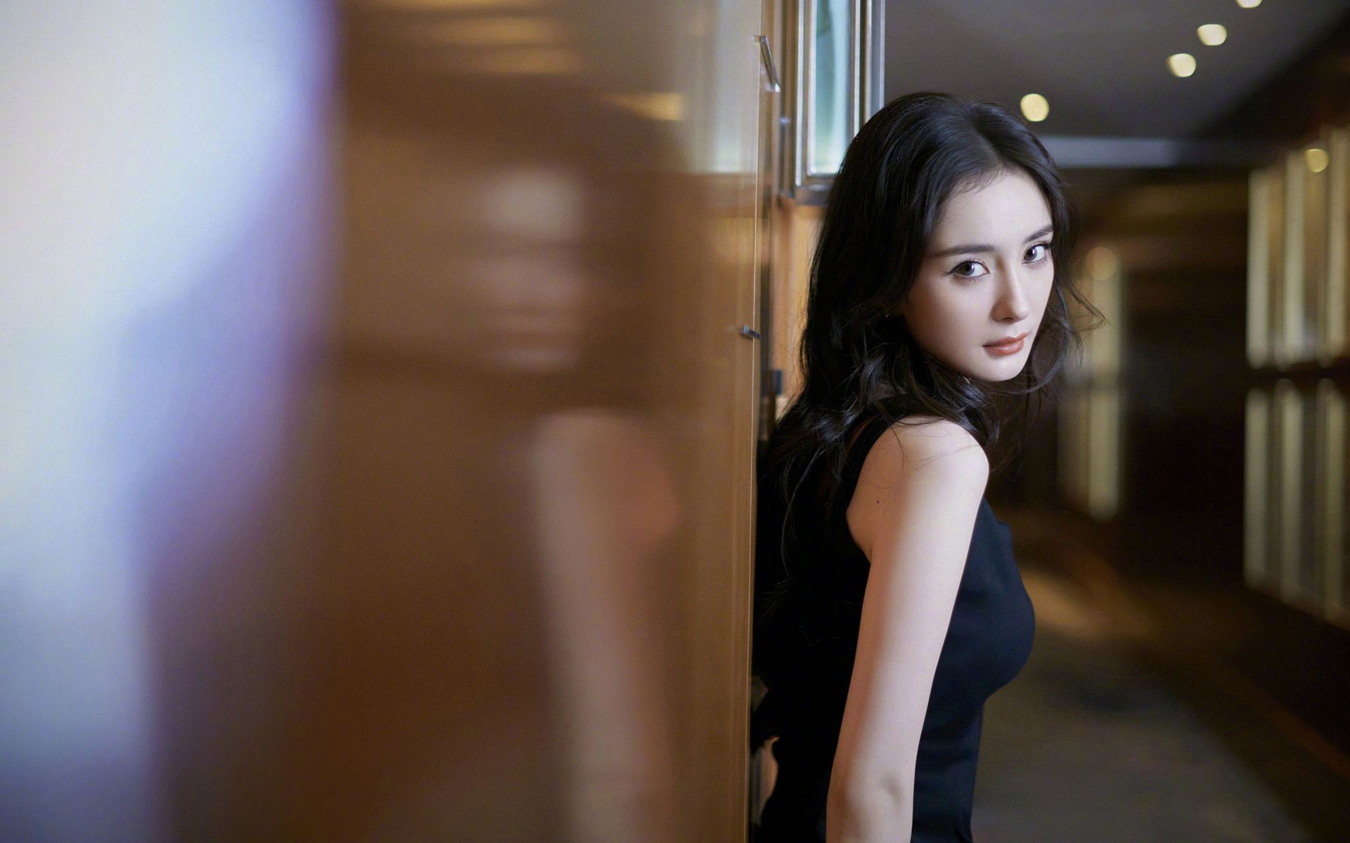 铁骑踏破不败金城！米切尔50分史诗逆转，这一夜改写东部格局