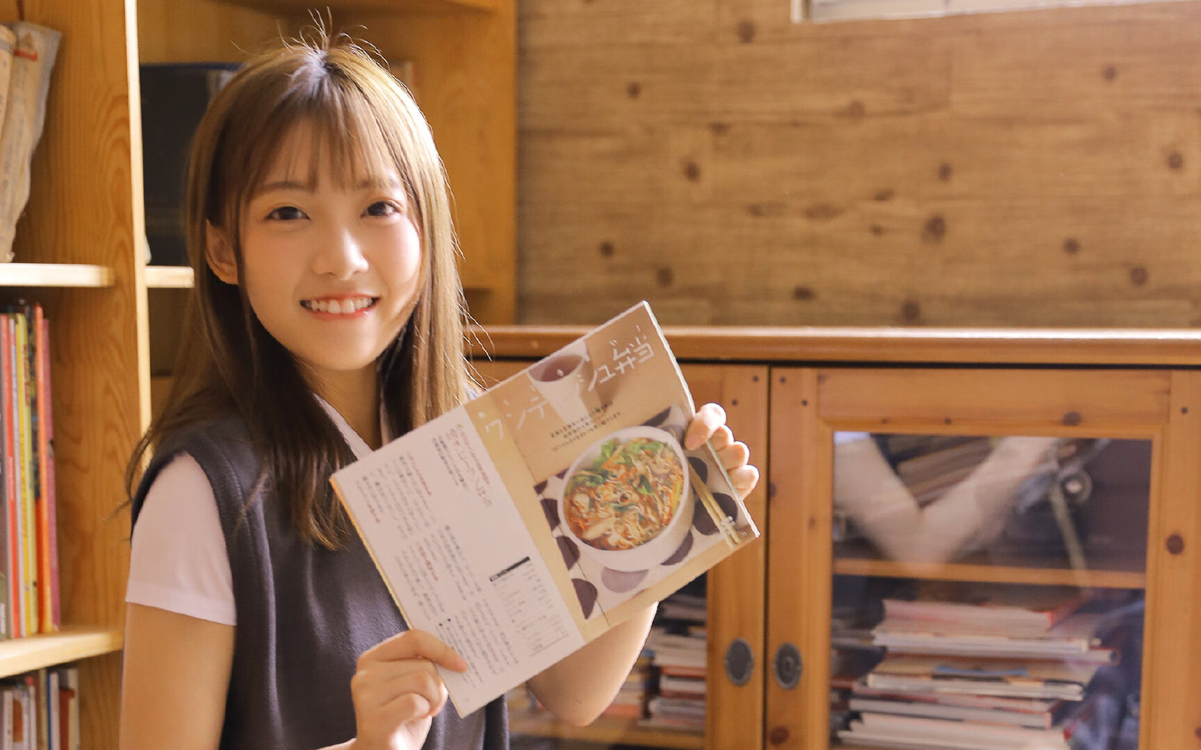 佩德里接管赛道，塞维利亚的绿茵魔法如何点燃F1街道赛？